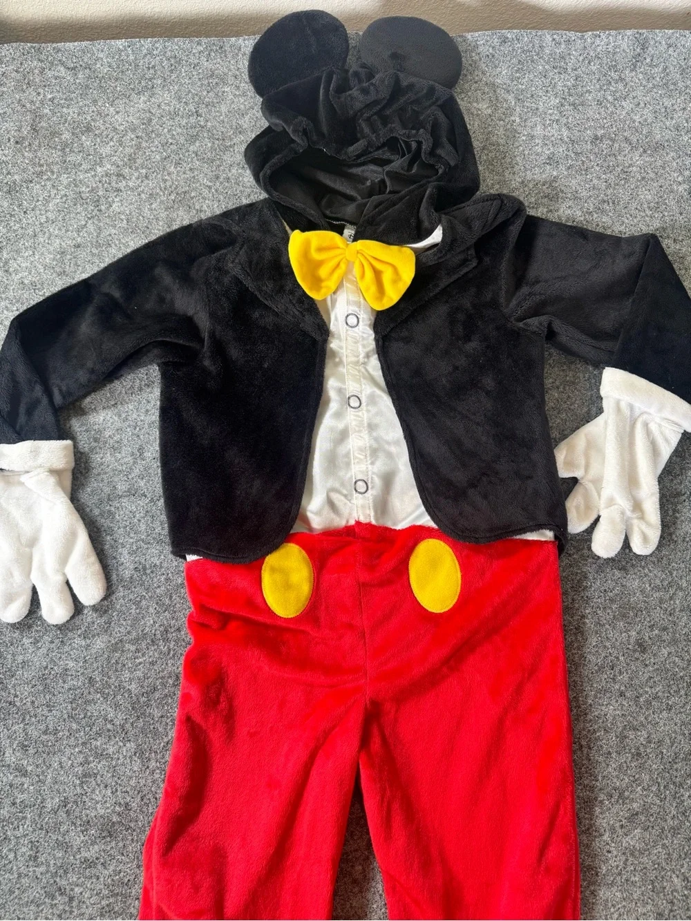 Disney Mickey Mouse Costume 4T 5T Plush Halloween Outfit Rare HTF